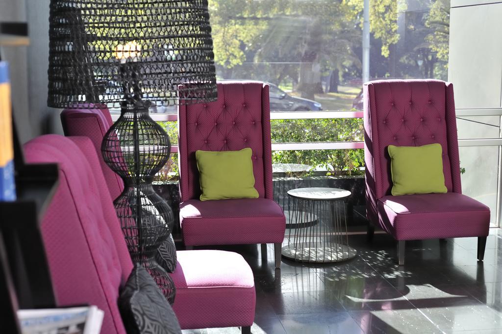 Mercure Melbourne Treasury Gardens Ngoại thất bức ảnh