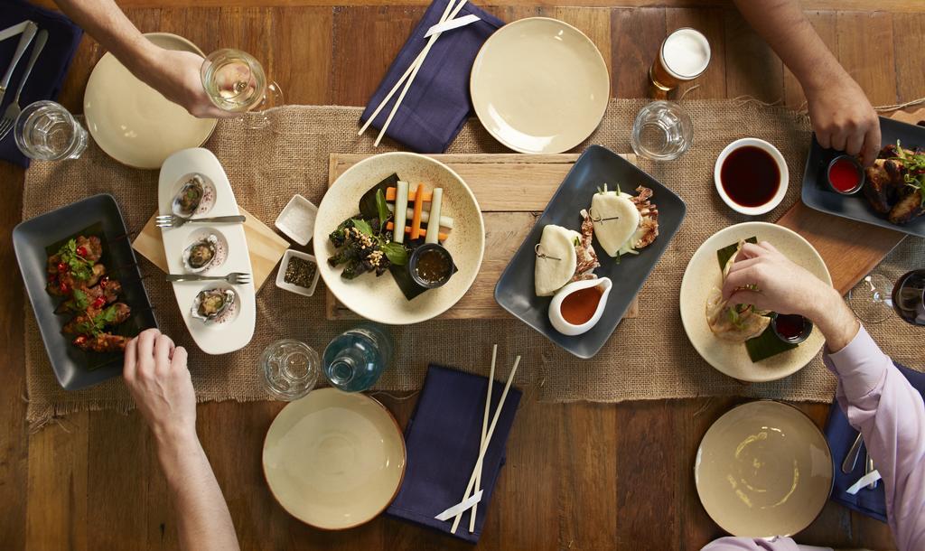 Mercure Melbourne Treasury Gardens Ngoại thất bức ảnh